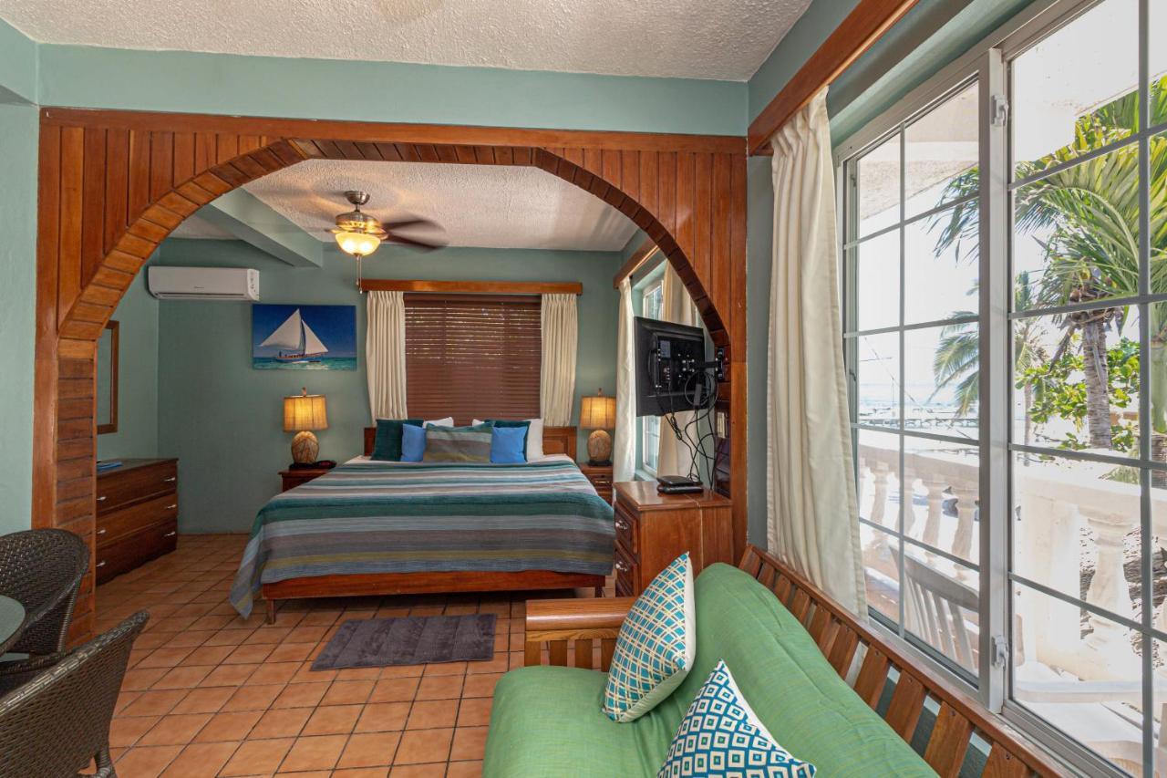 Blue Tang Inn San Pedro  Extérieur photo